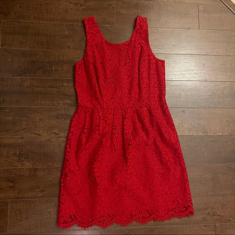 LOFT FLORAL LACE SLEEVELESS FIT FLARE PETITE DRESS